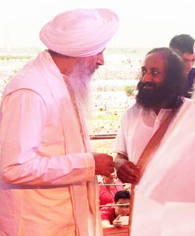 Singh Sahib Ji with Sri Sri Ravi Shankar Ji 2016 World Cultural Festival in New Delhi, India Singh sahib ji | sri sri ravi shankar