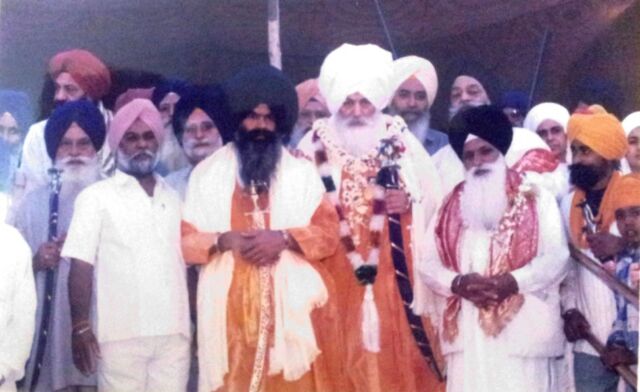 Satpal Singh Ji accompanied Siri Singh Sahib Ji, aka Yogi Bhajan, to Hazur Sahib, India, 1996 siri singh sahib ji